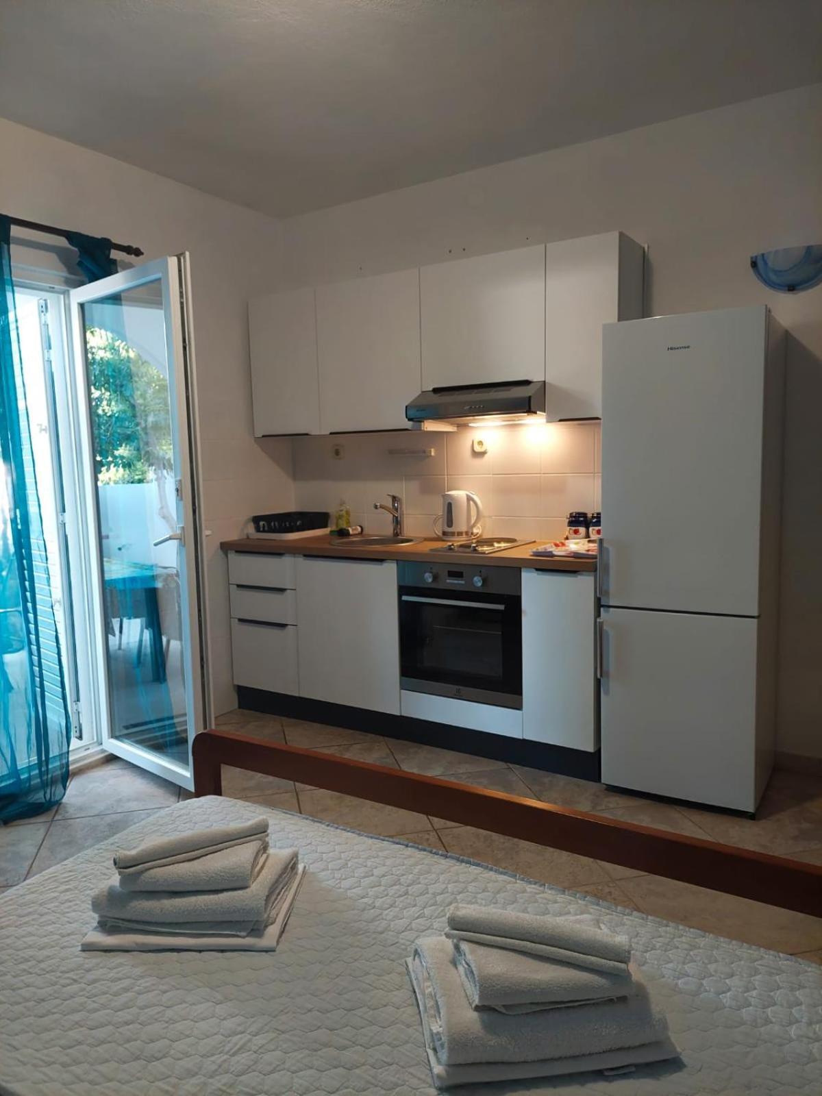 Olive Garden Apartments Poljica  エクステリア 写真